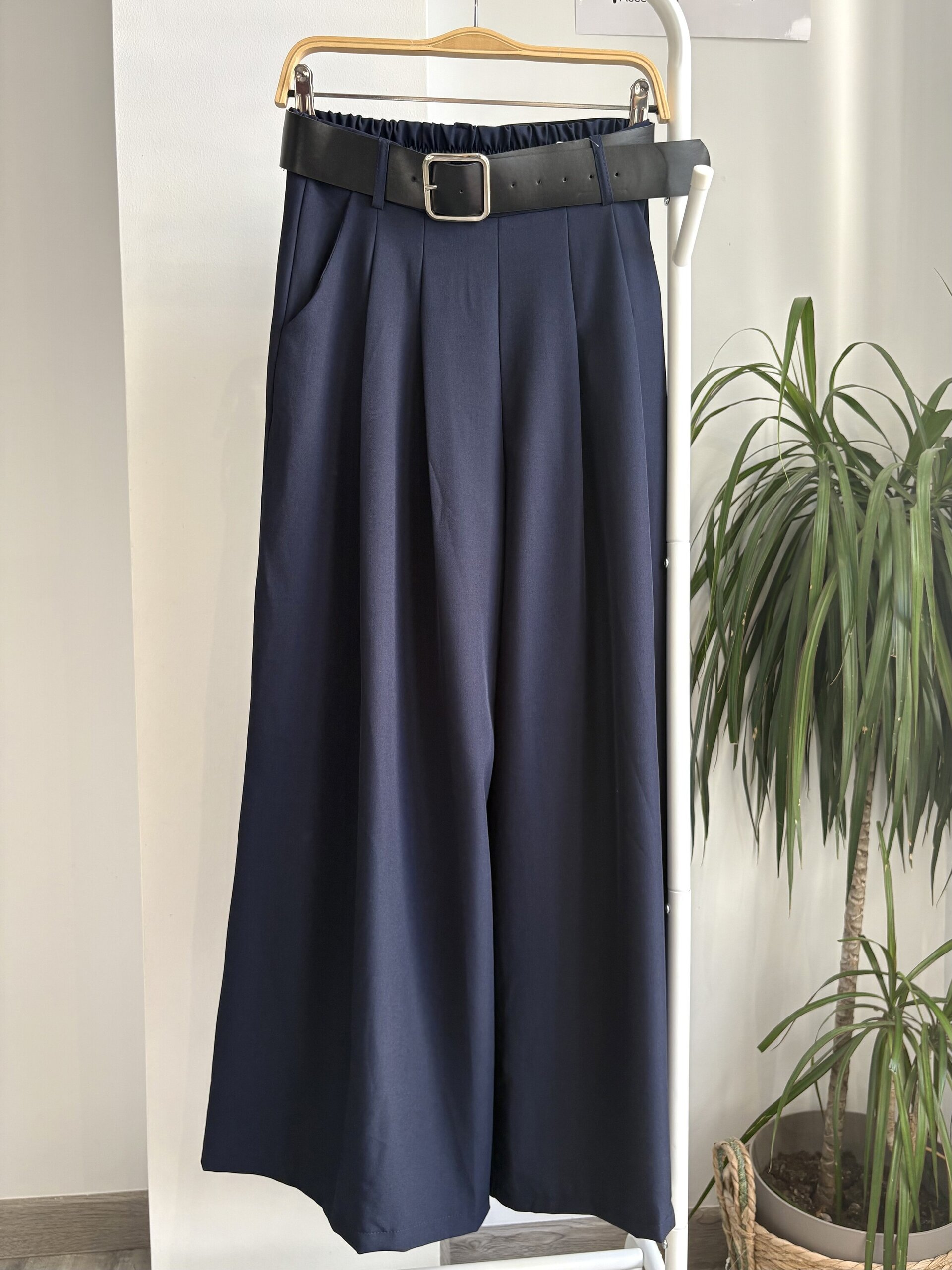 Pantalón Pinzas Correa Tres Colores - 2